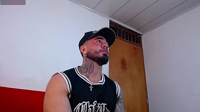 tommyblessd1 online show from 04-23-26, 06:36