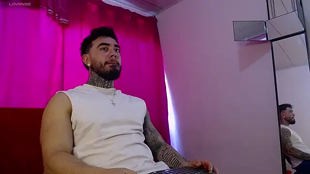 tommyblessd1 online show from 07-28-26, 05:01