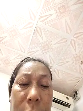 Naomi-Mature online show from 12-05-25, 08:45