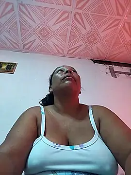 Naomi-Mature online show from 04-03-26, 09:40