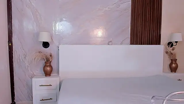 BellaSky4 online show from 09-28-25, 12:43