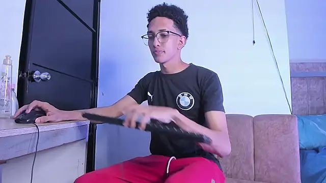 Snapshot of Cj_davis_ chatting on 10-10-25, 02:54 Cj davis online show from 10-10-25, 02:54