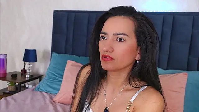 EmilyPrincy online show from 11-25-25, 08:25