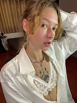   grace   online show from 02-05-26, 05:45