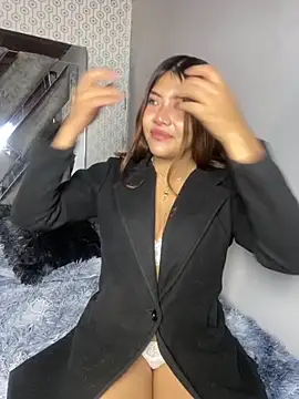 Jasmin Pink online show from 09-19-25, 01:34