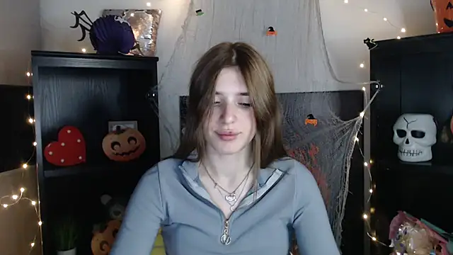 Snapshot of JuiceLips__ chatting on 11-03-25, 05:03 JuiceLips online show from 11-03-25, 05:03