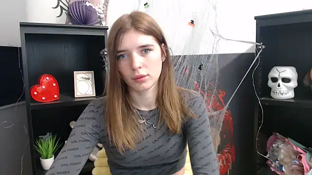 Snapshot of JuiceLips__ chatting on 11-11-25, 02:50 JuiceLips online show from 11-11-25, 02:50