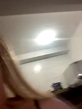 Snapshot of loiragoxtosinnha chatting on 09-10-25, 03:06 loiragoxtosinnha online show from 09-10-25, 03:06