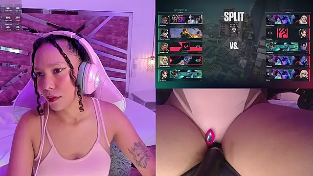 Snapshot of NovaLyn chatting on 11-05-25, 04:23 NovaLyn online show from 11-05-25, 04:23