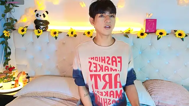 AleAurarashi online show from 03-13-26, 03:57