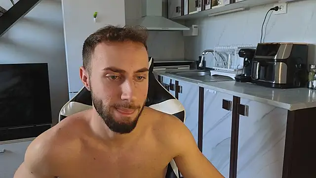 Snapshot of RyanStorm_ chatting on 10-18-25, 11:33 RyanStorm online show from 10-18-25, 11:33