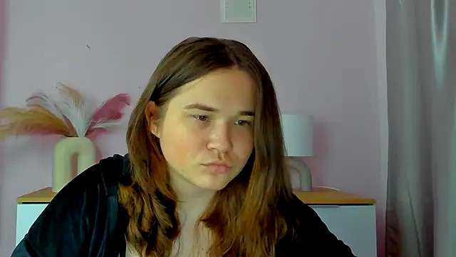 IsabellCharm online show from 10-21-25, 03:35