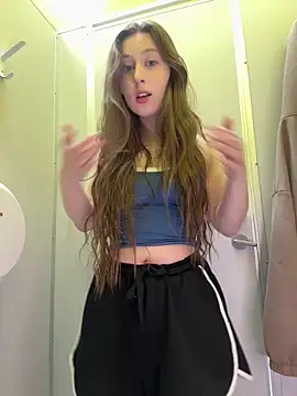 FroggyAnna online show from 04-14-26, 04:02