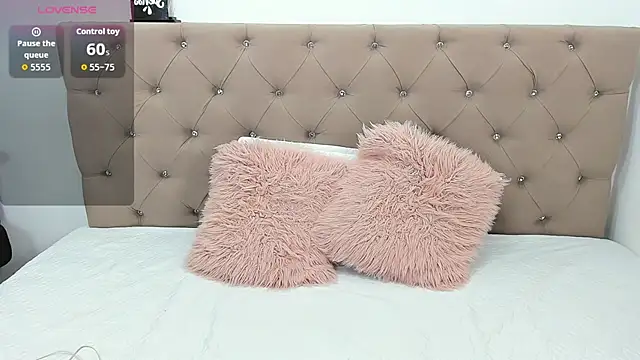 Isbettyche online show from 11-30-25, 12:03