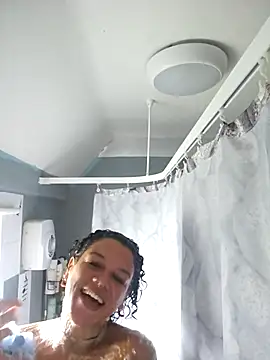 Snapshot of GoddessChantelle chatting on 09-19-25, 09:32 GoddessChantelle online show from 09-19-25, 09:32