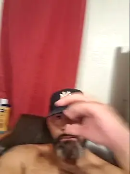 Cruz1522 online show from 10-14-25, 08:15