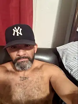 Cruz1522 online show from 11-19-25, 08:58