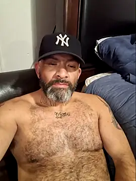 Cruz1522 online show from 11-23-25, 09:31