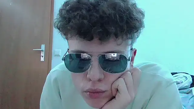 halifun017 online show from 03-23-26, 06:34