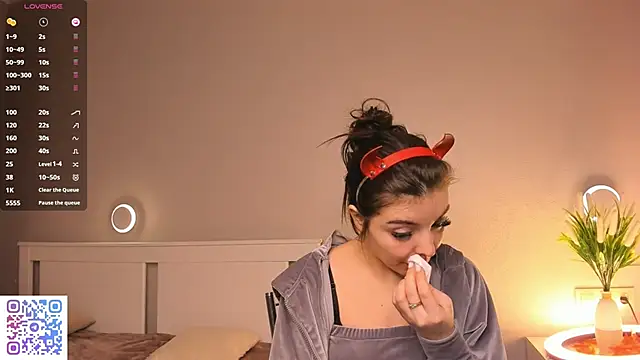 AuroraVice online show from 12-14-25, 07:36