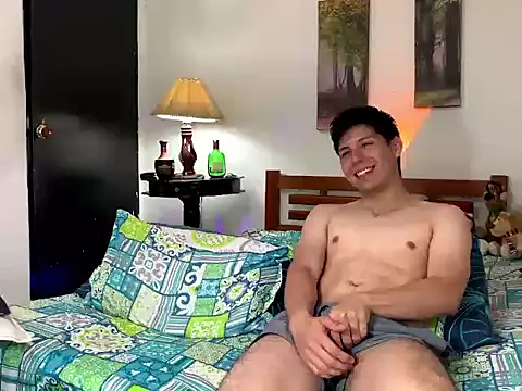 Snapshot of DEMOND_333 chatting on 10-16-25, 02:51 DEMOND 333 online show from 10-16-25, 02:51