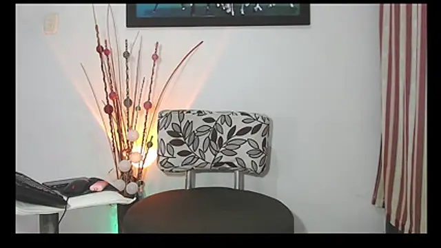 Snapshot of DEMOND_333 chatting on 11-27-25, 09:11 DEMOND 333 online show from 11-27-25, 09:11