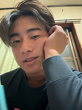 shoma2003 online show from 10-31-25, 02:07