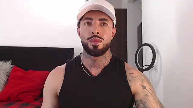 andrea de lucaa online show from 06-26-26, 04:17