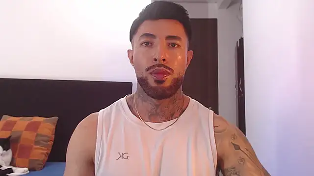 andrea de lucaa online show from 07-16-26, 04:07