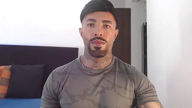 andrea de lucaa online show from 07-21-26, 02:47