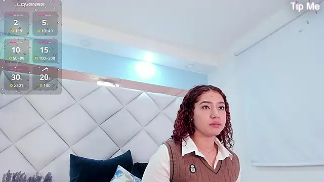 Snapshot of megannherrera chatting on 04-26-26, 01:53 megannherrera online show from 04-26-26, 01:53