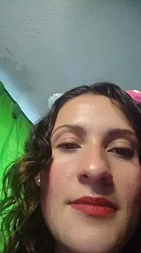 Snapshot of lindasyt chatting on 10-31-25, 03:24 lindasyt online show from 10-31-25, 03:24