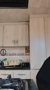 Snapshot of lindasyt chatting on 12-01-25, 02:00 lindasyt online show from 12-01-25, 02:00