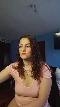 Snapshot of lindasyt chatting on 01-08-26, 10:23 lindasyt online show from 01-08-26, 10:23