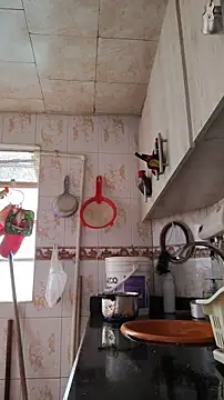 Snapshot of lindasyt chatting on 03-15-26, 04:02 lindasyt online show from 03-15-26, 04:02