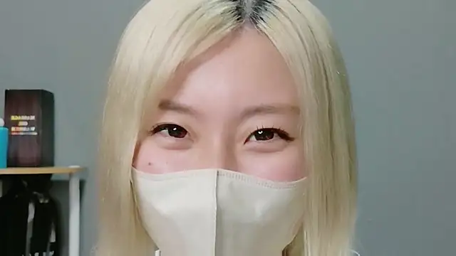 Snapshot of Nana__ch chatting on 06-30-26, 12:39 Nana ch online show from 06-30-26, 12:39