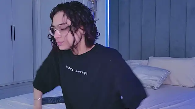 VioletAsh online show from 05-23-26, 04:29