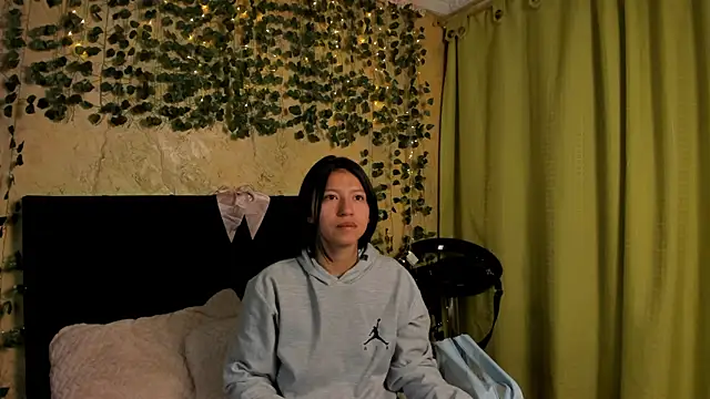 Tiffany Nm online show from 01-17-26, 01:27