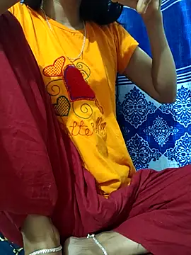 maya-Couple19 online show from 11-18-25, 06:23