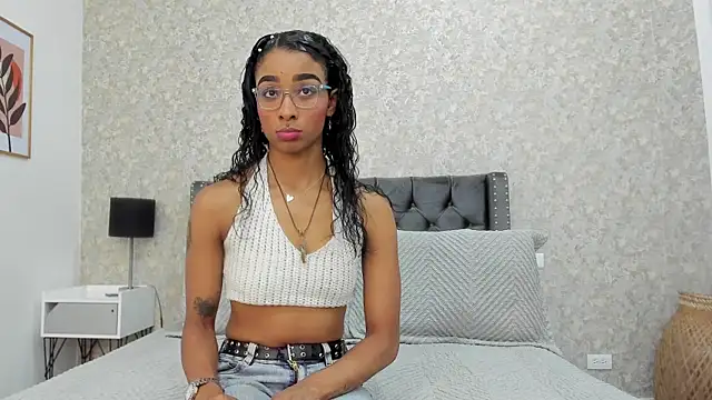 Snapshot of Cataleya_Wayne chatting on 10-11-25, 07:23 Cataleya Wayne online show from 10-11-25, 07:23