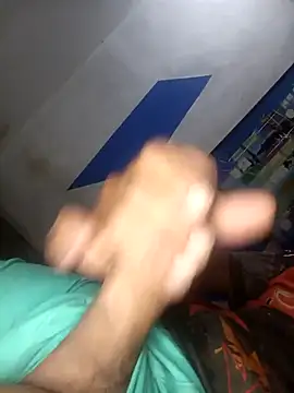 Snapshot of soyricog chatting on 11-28-25, 04:59 soyricog online show from 11-28-25, 04:59