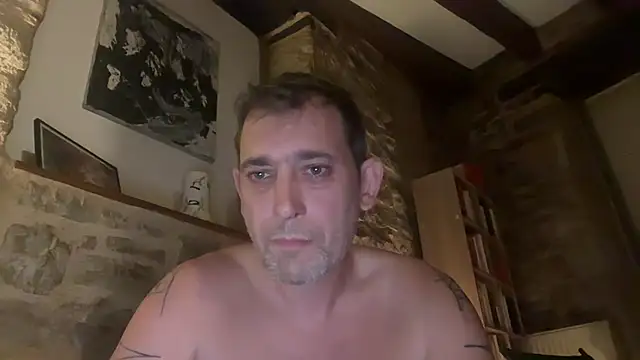 Snapshot of tamtamat46 chatting on 10-20-25, 07:36 tamtamat46 online show from 10-20-25, 07:36