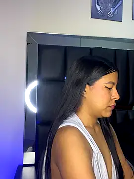 Kendra C online show from 11-12-25, 01:17