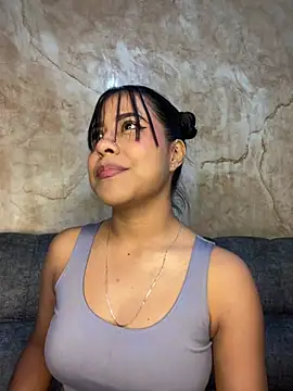 Snapshot of Kendra_C chatting on 02-04-26, 01:44 Kendra C online show from 02-04-26, 01:44