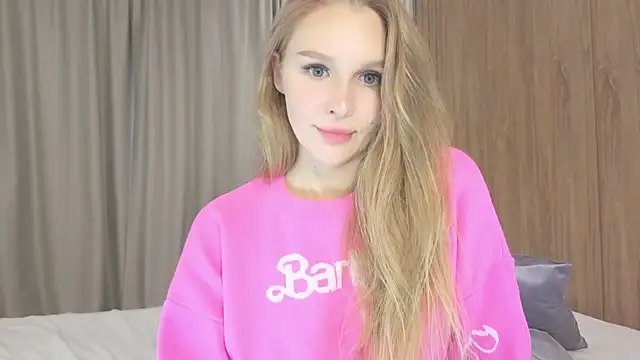 Snapshot of Brigitte_Bardot chatting on 09-11-25, 07:52 Brigitte Bardot online show from 09-11-25, 07:52