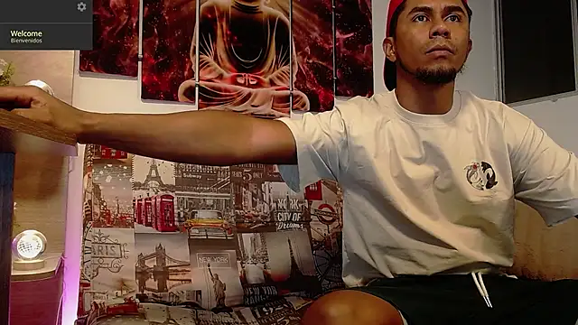 Snapshot of Sander_ath chatting on 10-11-25, 12:21 Sander ath online show from 10-11-25, 12:21