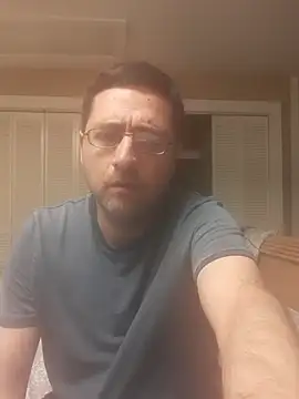 Gearsuit online show from 03-04-26, 08:53