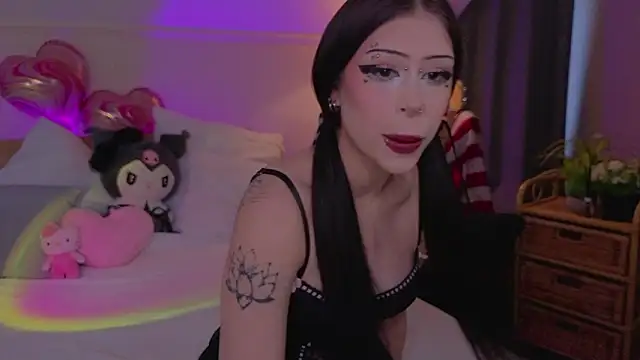 venomeowww   online show from 02-16-26, 04:08