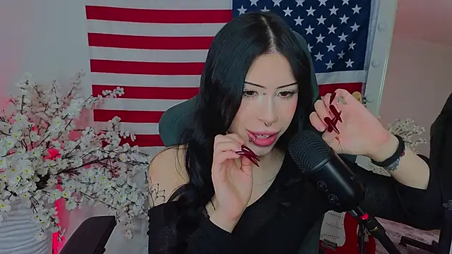 venomeowww   online show from 03-06-26, 04:09