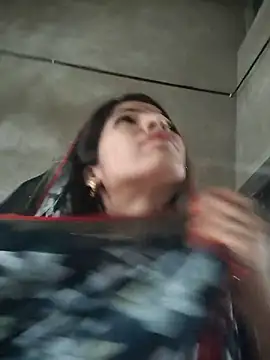 Snapshot of Riya_jaan12 chatting on 06-01-26, 04:03 Riya jaan12 online show from 06-01-26, 04:03